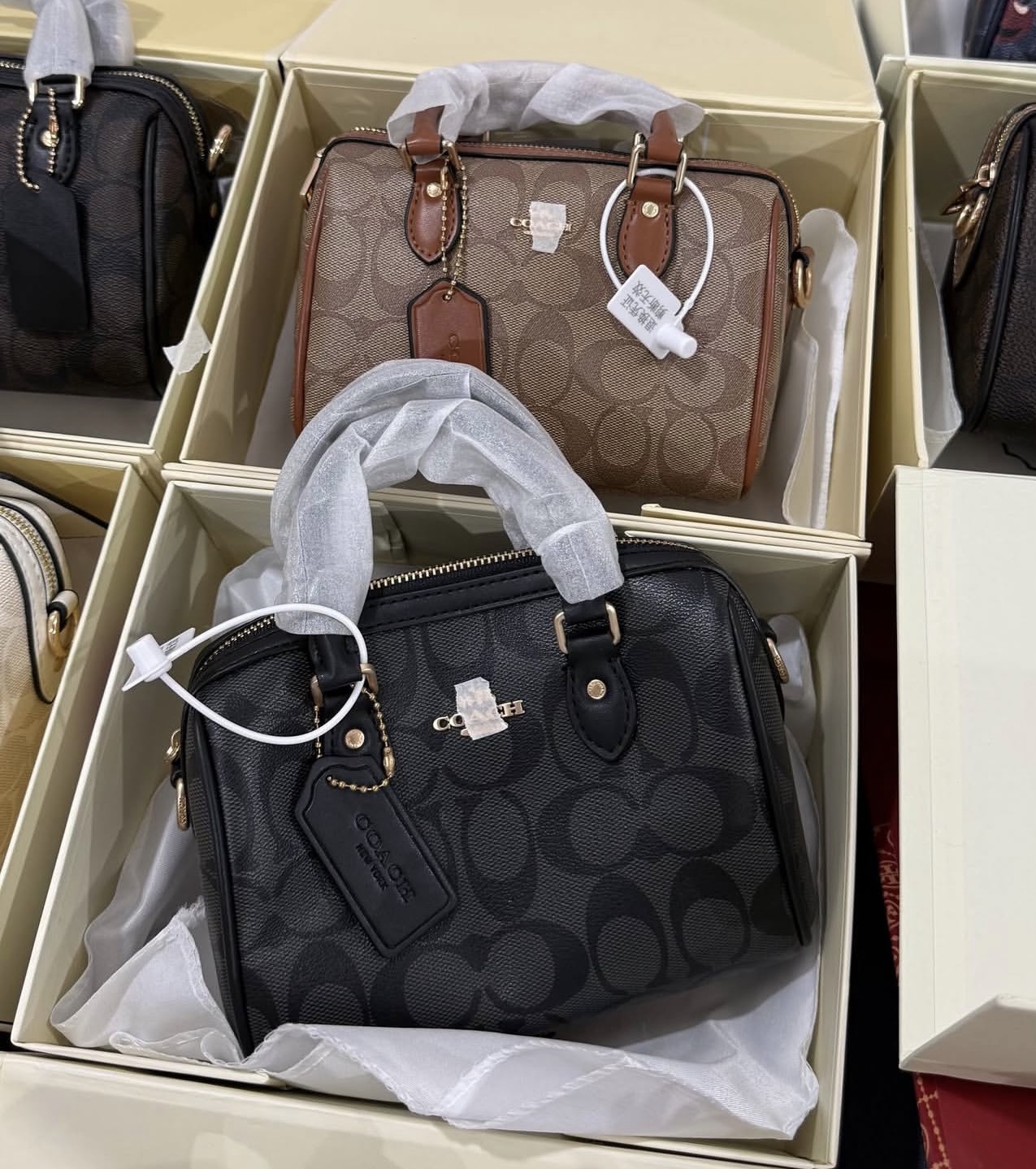 Designer Bags Mixed Pallets