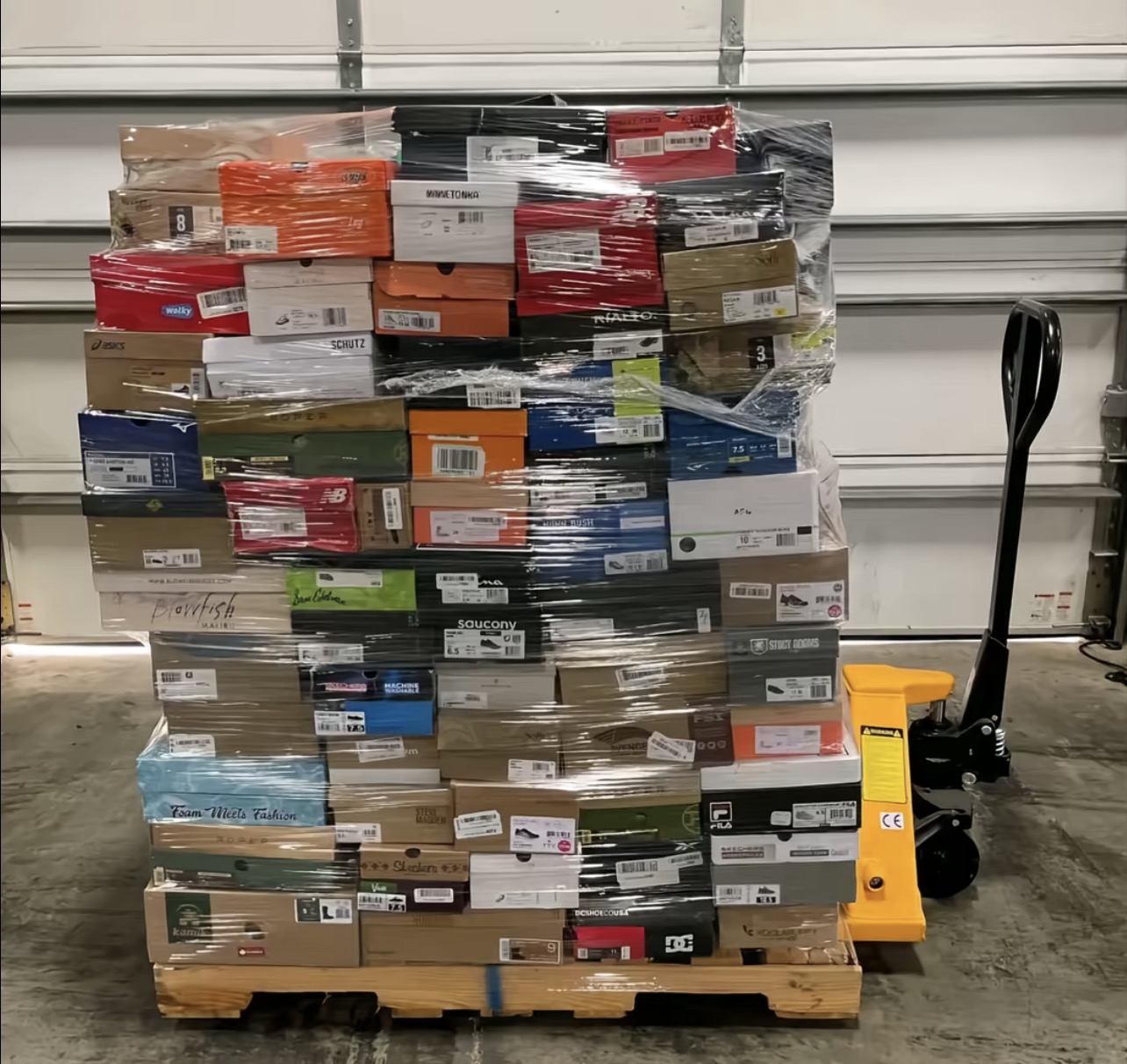 Mixed Brand Shoes Pallets - image 3